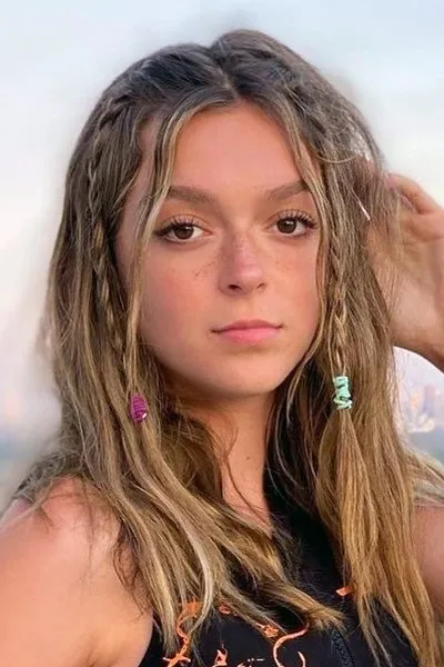 Kenzie Sconce