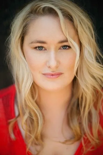Leah Huebner