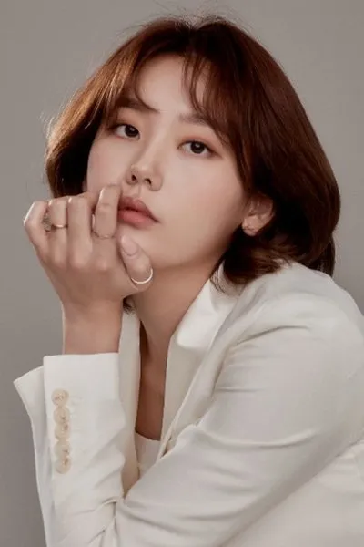 Shim So-Young