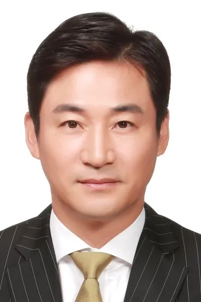 Yoon Hae-young