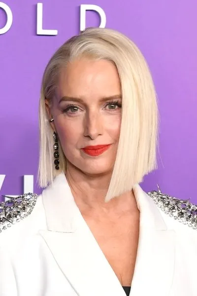 Katherine LaNasa