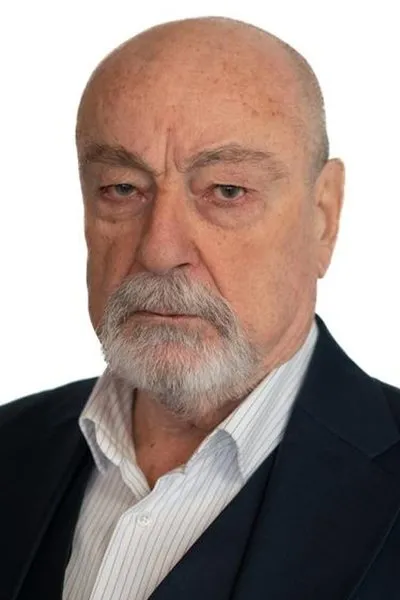 Engin Senkan