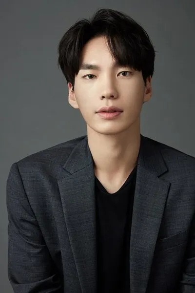 Choi Young-jun