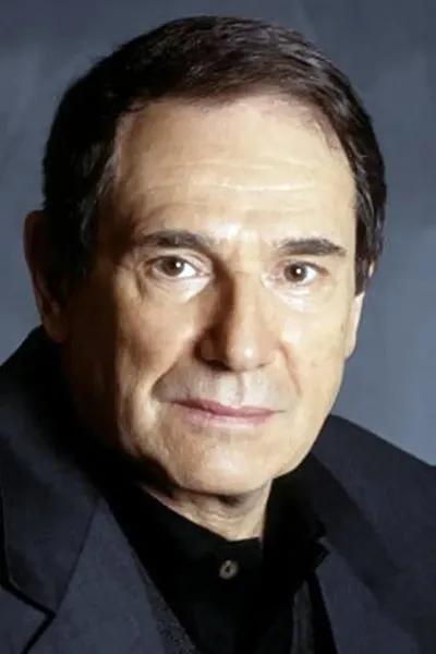 Robert Hossein