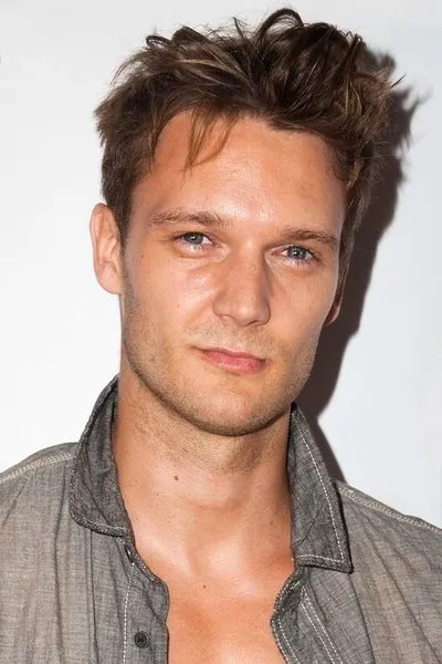 Bernard Hiew