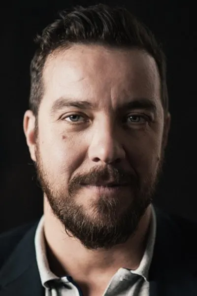 Stephan Schill