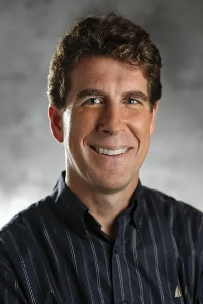 Ken Daurio