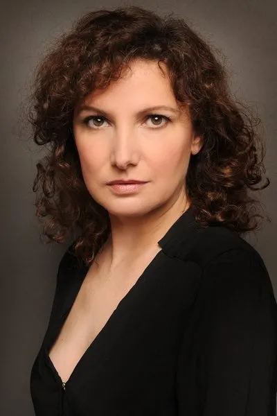 Nicole Santiago