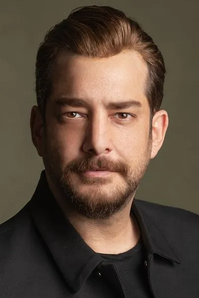Enis Arikan