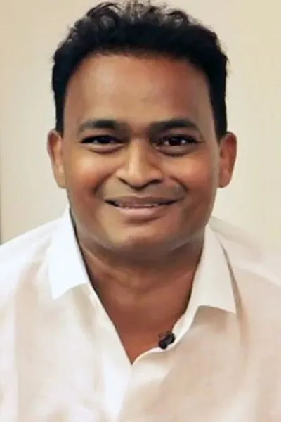Mumait Khan