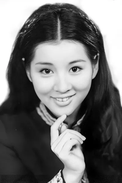 Sayuri Yoshinaga