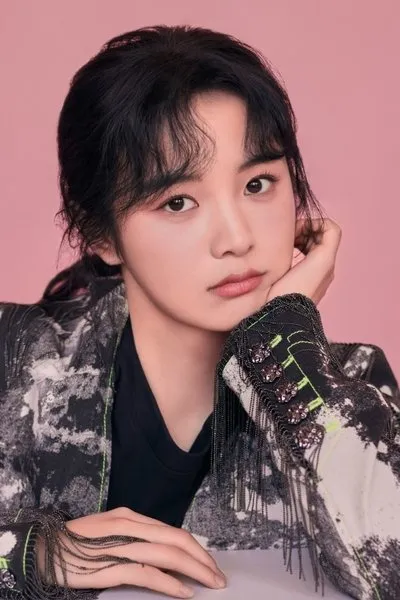 Feng Xiaotong