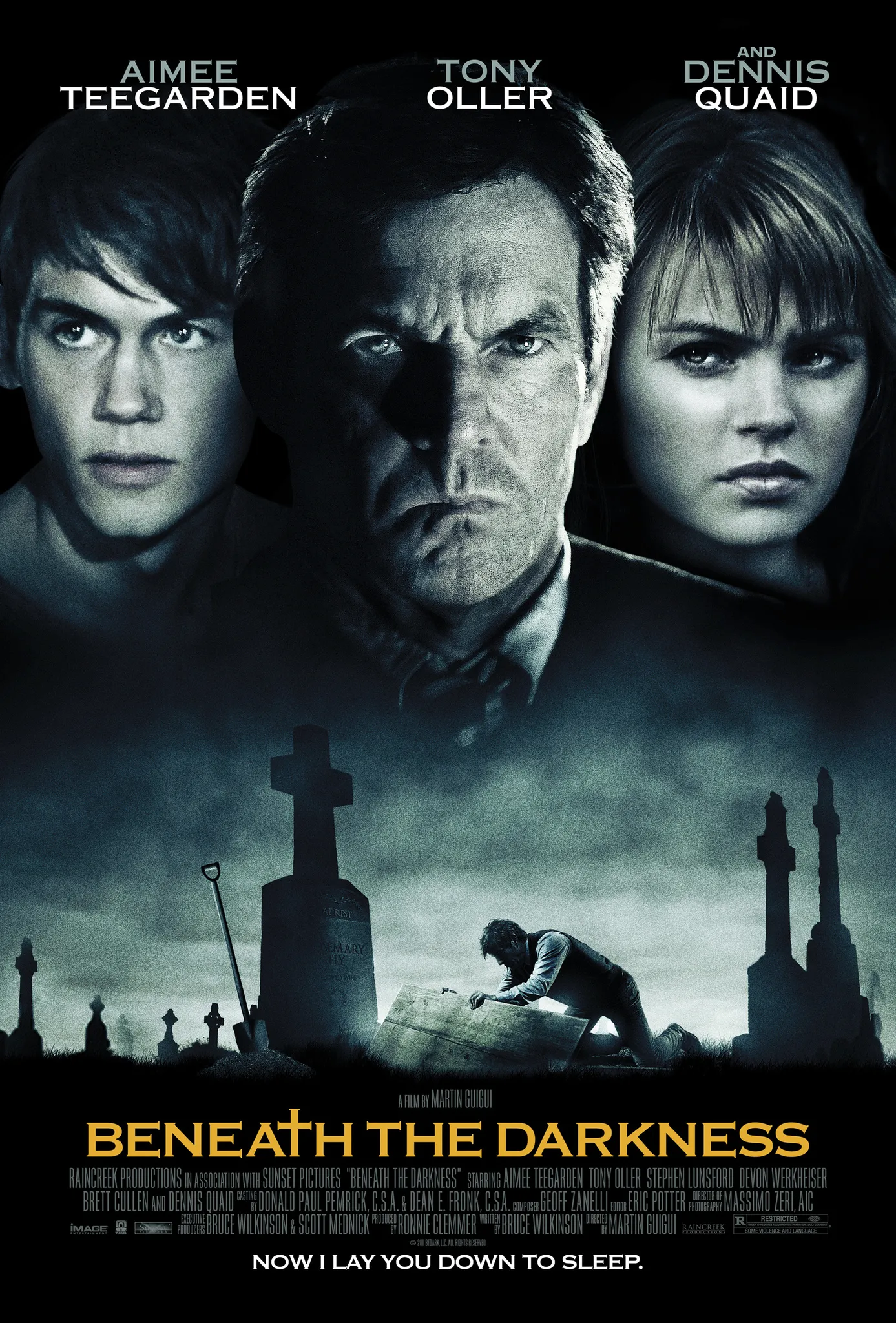  فیلم Beneath the Darkness 2011