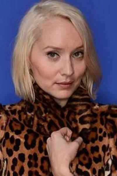 Mona Fastvold