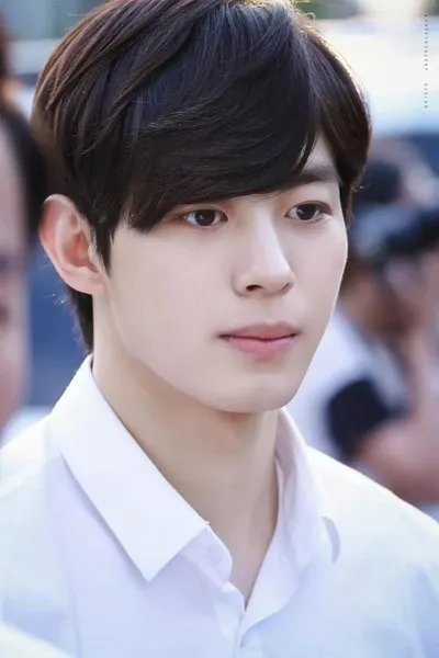 Park Hee-jin