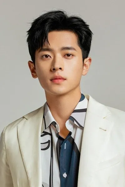 Lee So-e