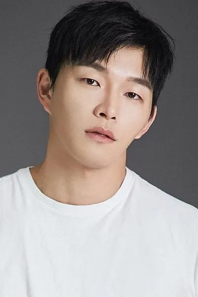 Luo Yi