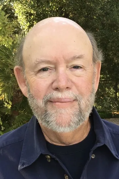 Ethan Gruska