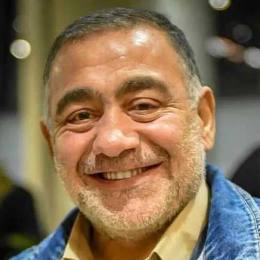 خسرو احمدی