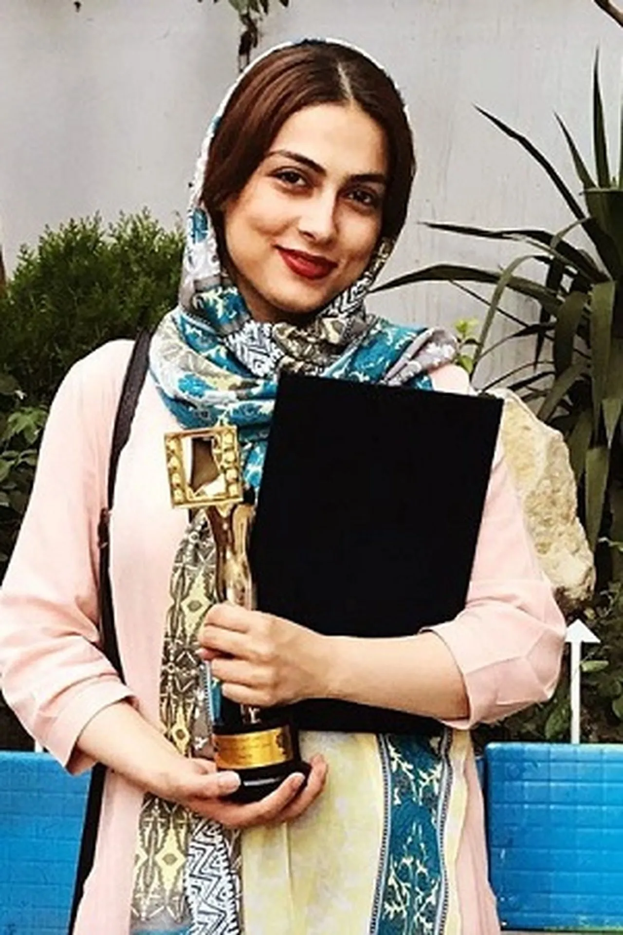 هستی فرحی