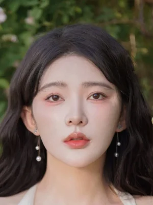 Yang Yi Mo